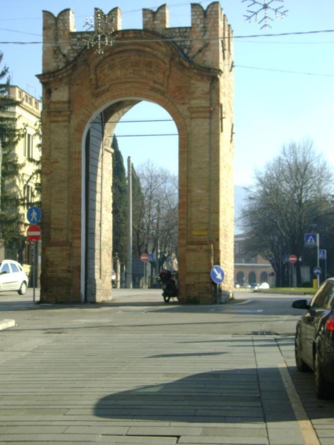 Welcome B&B Фолиньо Экстерьер фото